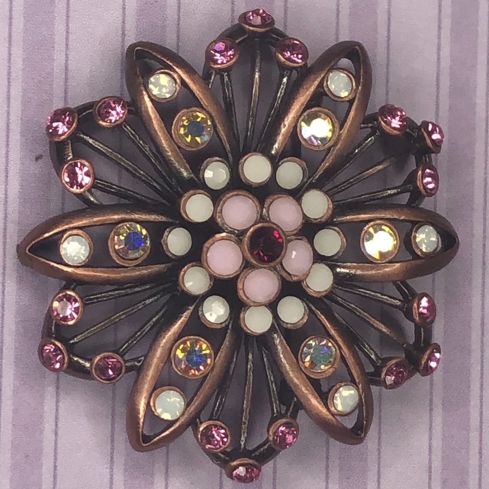 🌸 Premier Designs Flower Brooch Pin